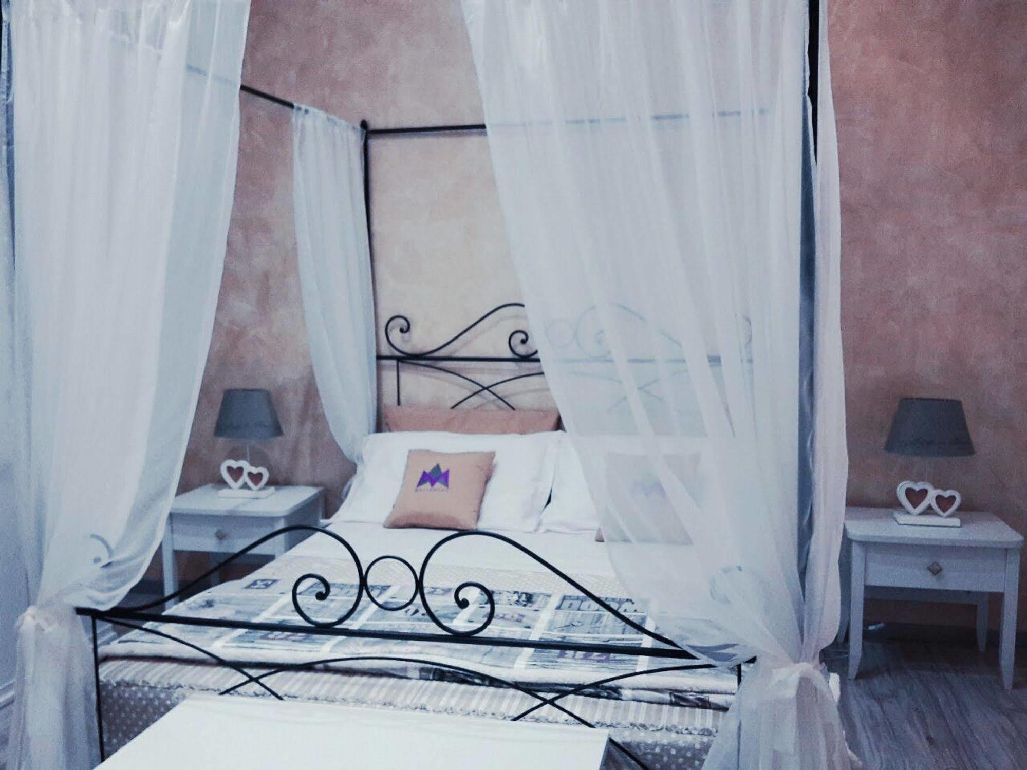 Bed and Breakfast Mattandre Монтероні-ді-Лечче Екстер'єр фото