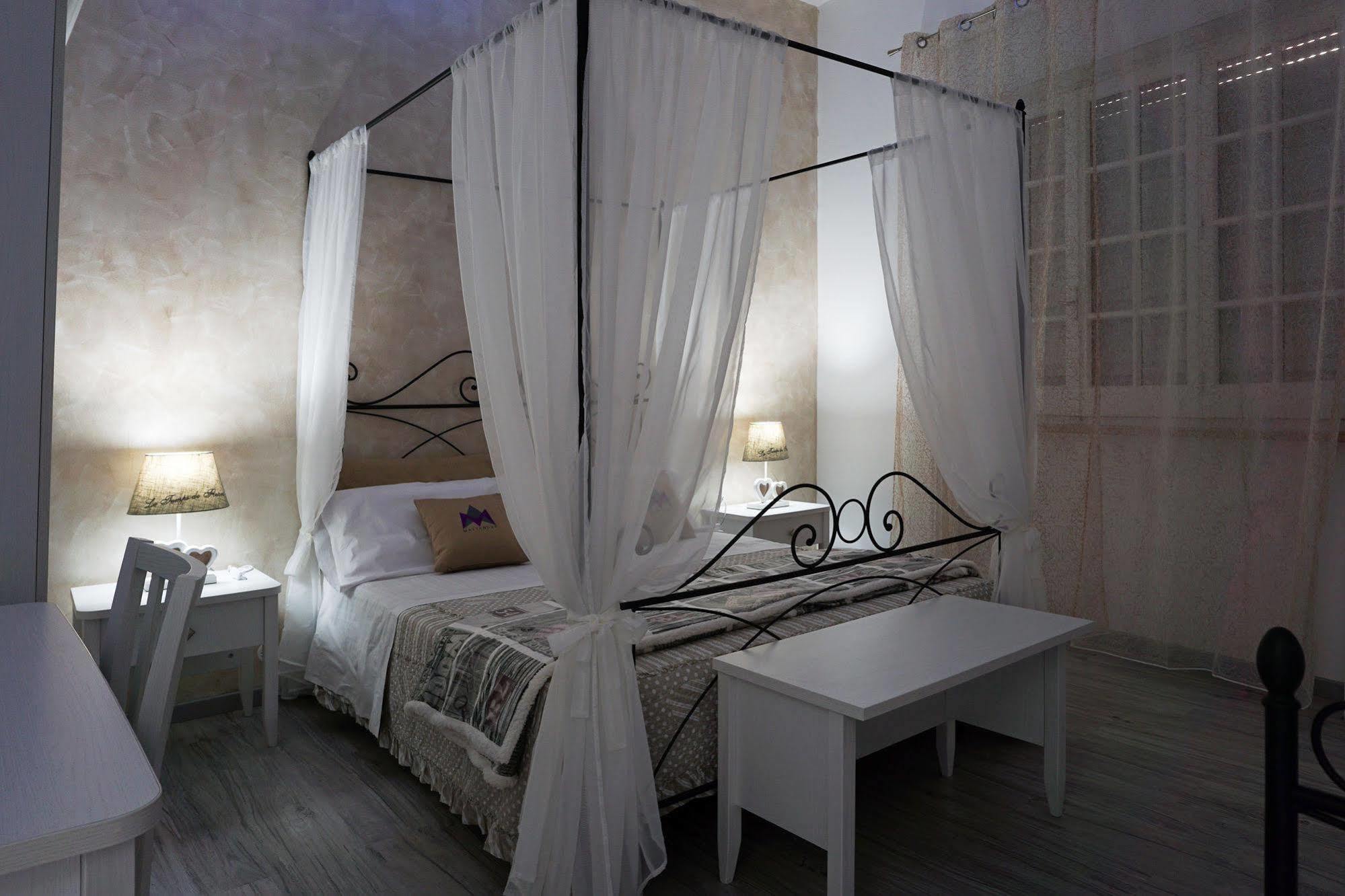 Bed and Breakfast Mattandre Монтероні-ді-Лечче Екстер'єр фото