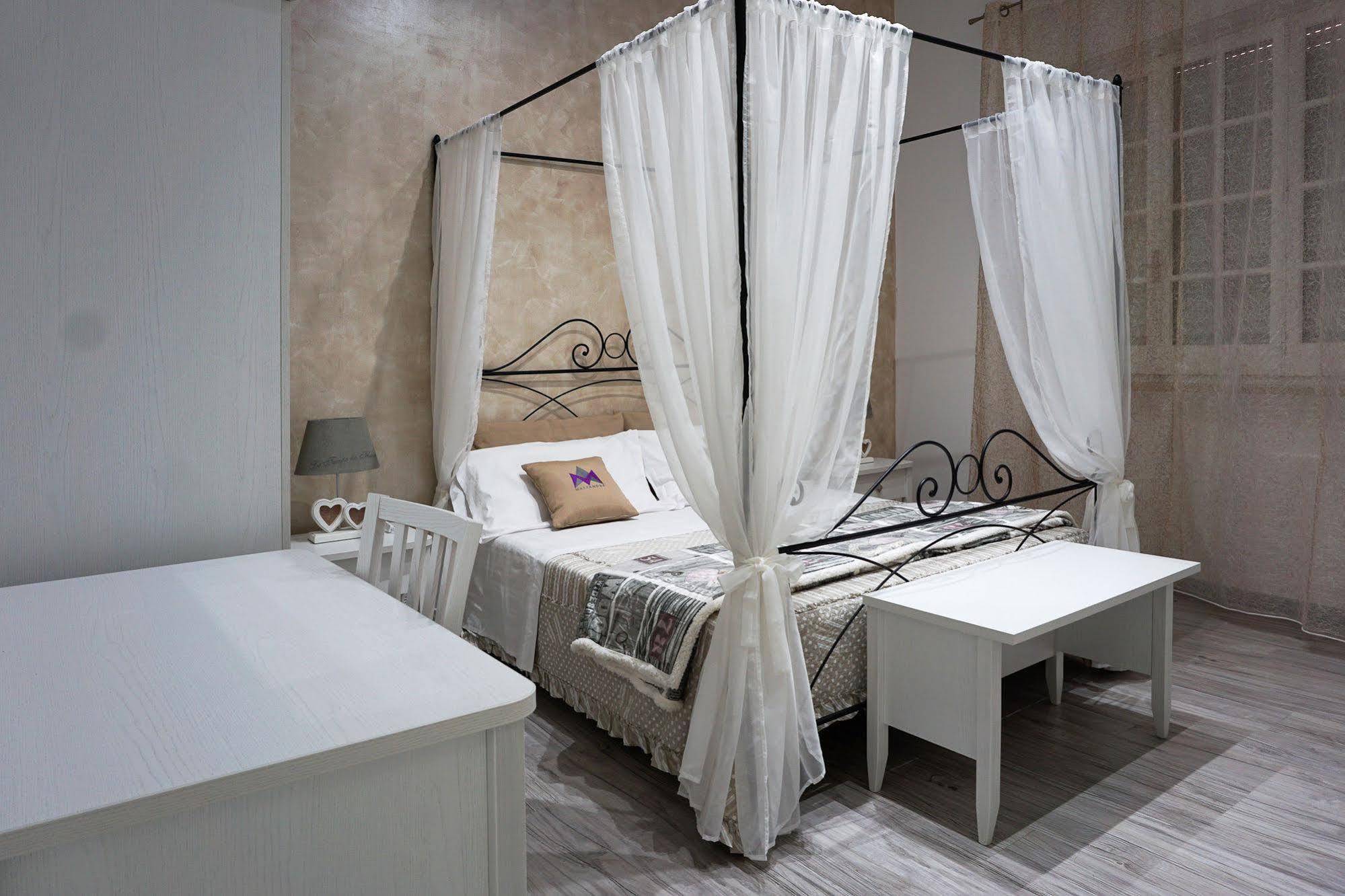 Bed and Breakfast Mattandre Монтероні-ді-Лечче Екстер'єр фото