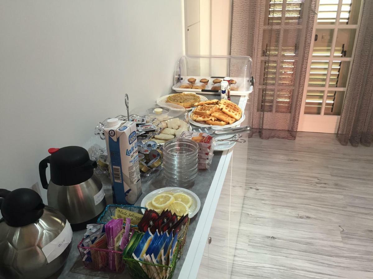 Bed and Breakfast Mattandre Монтероні-ді-Лечче Екстер'єр фото